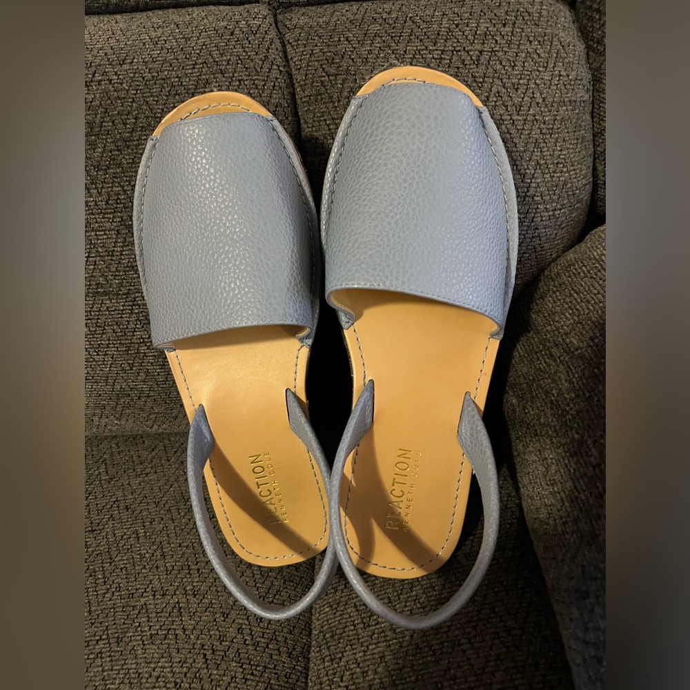 KennethCole Reaction Sandals.